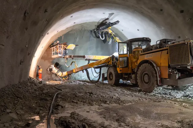 Die praktische Ausbildung findet überwiegend im Eisenerzer Zentrum am Berg statt, das realitätsnahe Bedingungen bietet. | Foto: ÖBB/Sailerbrothers