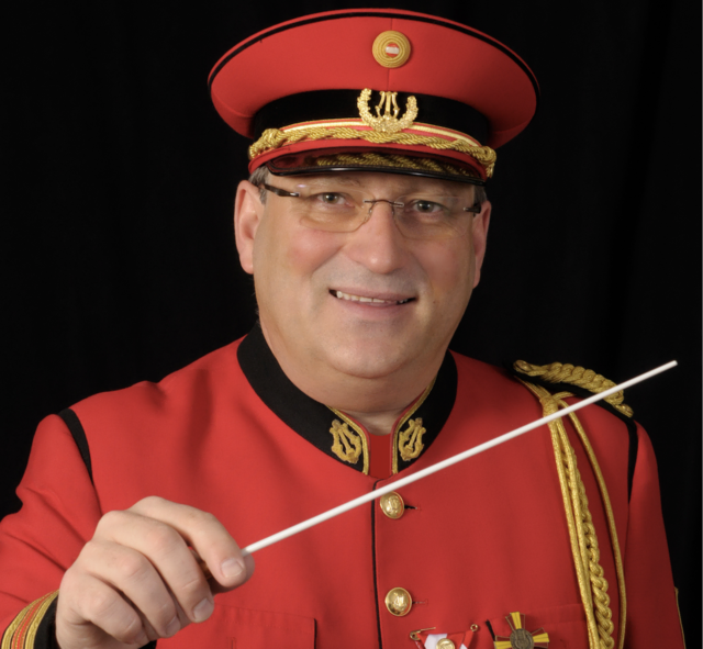 Der Taktstock verstummt: Jennersdorfs Kapellmeister Reinhold Buchas ist am Dienstag, dem 1. Juli, nach schwerer Krankheit verstorben.  | Foto: Stadtkapelle Jennersdorf
