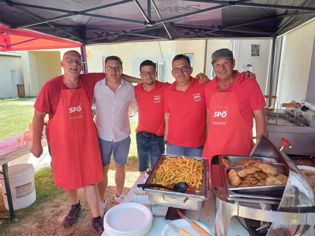 Bei sommerlichen Temperaturen trafen sich zahlreiche Besucher zum traditionellen Sommerfest der SPÖ Kaisersdorf. | Foto: Patrick Brenner