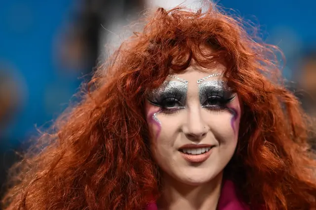 Chappell Roan sorgt für ordentlich Stimmung am Festival. | Foto: it ANGELA WEISS / AFP / picturedesk.com