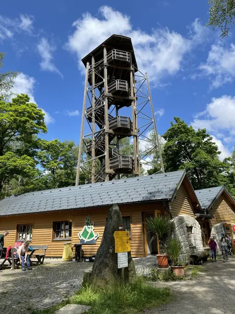 Der Aussichtsturm im Naturpark Blockheide. | Foto: Archiv