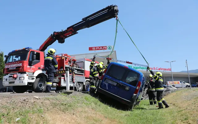 In Knittelfeld kam es zu mehereren Unfällen. | Foto: Thomas Zeiler/FF