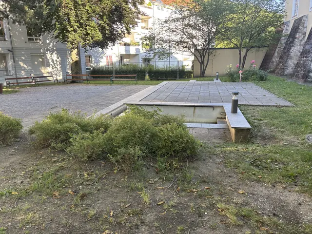 Im Schlosspark findet das Sommerkino statt.  | Foto: Marlene Trenker