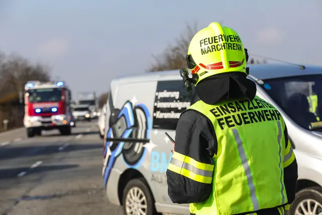 Wie die Marchtrenker Feuerwehr nun bekannt gibt, wird es heuer keine Poolbefüllungen durch die Floriani mehr geben – Man bittet sich an die Stadtgemeinde zu wenden. | Foto: laumat.at