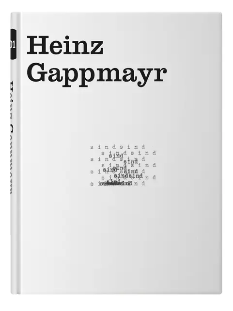 Anlässlich der Ausstellung „Heinz Gappmayr. 100“ ist die Künstler-Publikation „Cahier 001: Heinz Gappmayr“ erschienen (Verlag DCV, Berlin). Enthalten sind u.a. bisher unveröffentlichte Notizen, Skizzen und Gedankenfragmente Gappmayrs sowie ein Interview mit Gaby Gappmayr. | Foto: TLM 