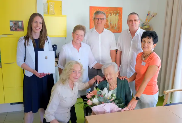 Irene Essig feierte ihren 100. Geburtstag. | Foto: Stadtgemeinde Mödling / cb