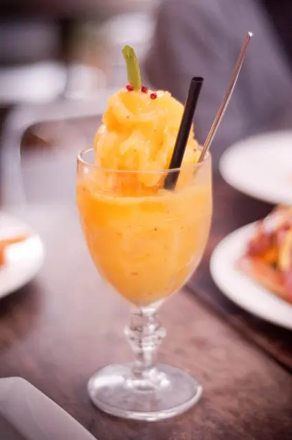 Mango Lassi Cocktail: Perfekt für den Sommer mit den exotischen Aromen Indiens! | Foto: Symbolbild: pixabay.com