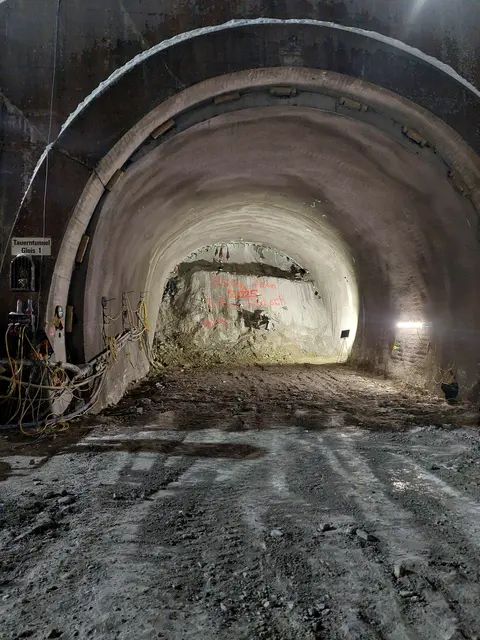 Ende Dezember ist der Tunnel im Portalbereich in Böckstein eingebrochen. | Foto: ÖBB/Swietelsky