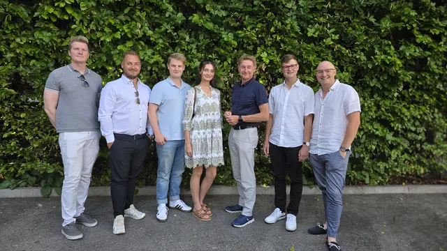 Durch 14 Mitglieder der Rotaract-Serviceclubs Wels, Linz und Kirchdorf konnten mithilfe der Stadtgärtnerei Wels 300 Bäume am Gelände der Freizeitanlage Wimpassing gepflanzt werden. | Foto: Stadt Wels