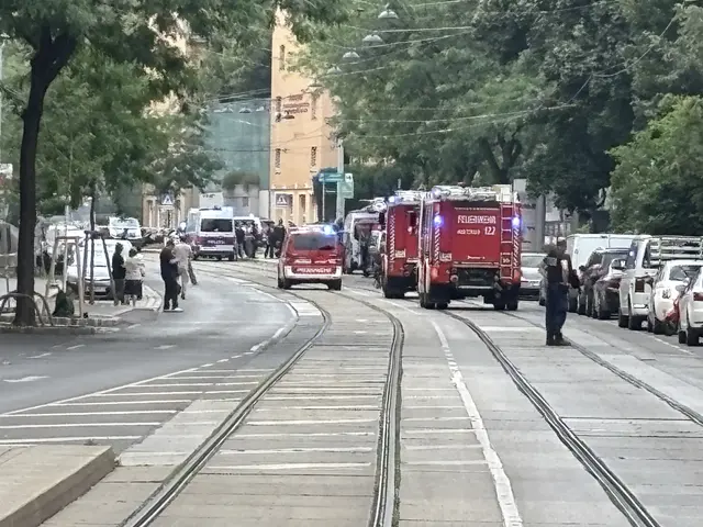Großeinsatz am Freitagnachmittag in Penzing. | Foto: Andreas Pölzl/MeinBezirk Wien