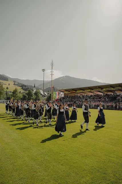Die 1. Innviertler Trachtenkapelle brilliert bei der Landesmarschwertung in Leogang. | Foto: Solinger