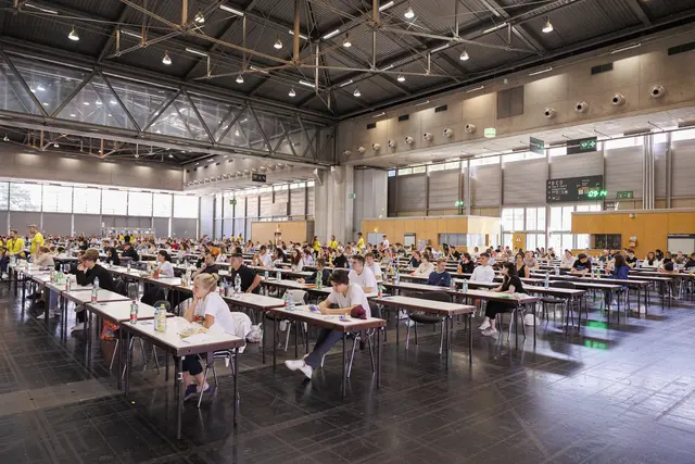 Jedes Jahr erhoffen sich tausende Bewerberinnen und Bewerber, einen der begehrten Studienplätze zu ergattern. Und das ist im Laufe der Jahre nicht gerade einfacher geworden. | Foto: Medizinische Universität Wien/APA-Fotoservice/Rudolph