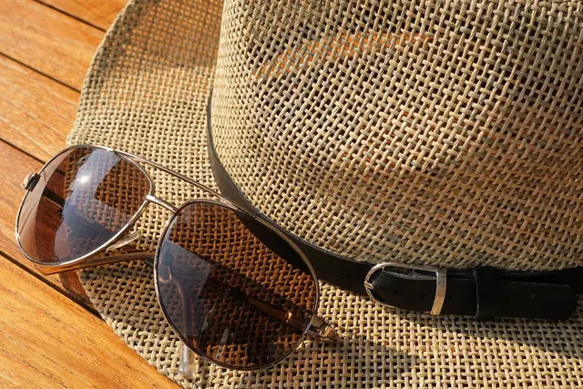 Schütze deinen Kopf an heißen Sommertagen stylisch mit einem Sonnenhut. (Symbolbild) | Foto: Symbolbild: pixabay.com