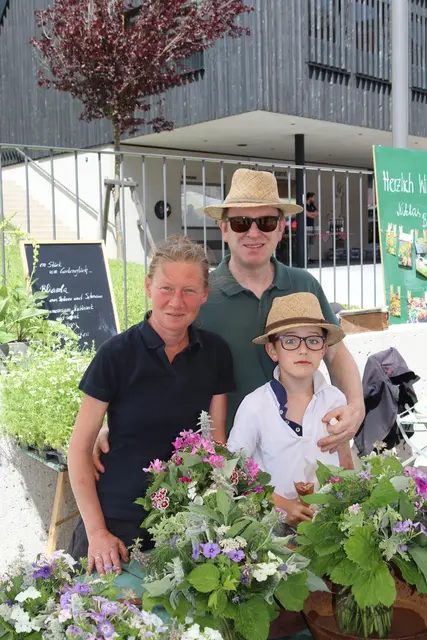 Daniela, Thomas und Niklas Glos vom „Gartli“ aus Schnann. | Foto: Elisabeth Zangerl