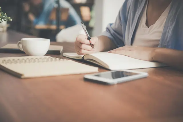 Gleitzeit kann Stress reduzieren. | Foto: Symbolfoto/Pexels