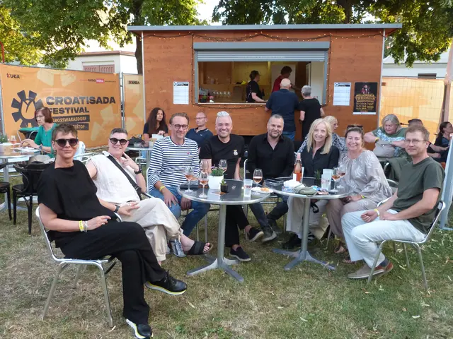 Das Croatisada Festival in Großwarasdorf - ein pulsierenden Hotspot für Musikliebhaber, Kulturfreund:innen und Feinschmecker. | Foto: Vanessa Wittmann