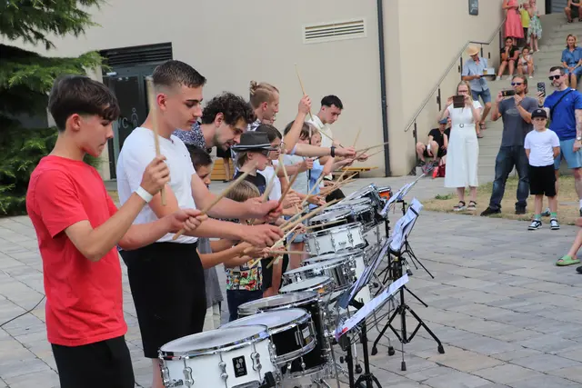 Was für ein toller Klang: Die Drum-Line der Musikschule Kalsdorf | Foto: Edith Ertl