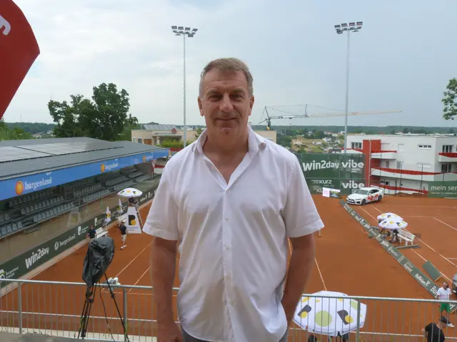 Leiter des Sporthotel Kurz, Günter Kurz, freute sich über die zahlreichen Turnierbestreiter:innen! | Foto: Vanessa Wittmann