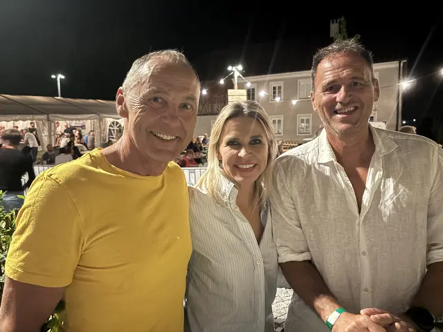 Nationalrat Peter Wurm, Cornelia Plank (Tiroler Bio Pilze) und Hansjörg Wenzel genossen die gute Stimmung. | Foto: Kendlbacher