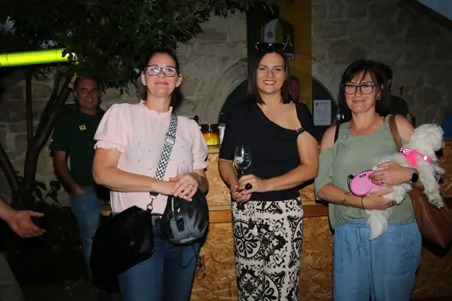 Astrid Eisenkopf im Gespräch mit Silke und Sandra 