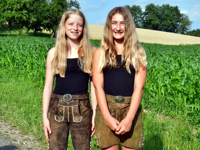 Anna &amp; Carina haben sich chic gemacht