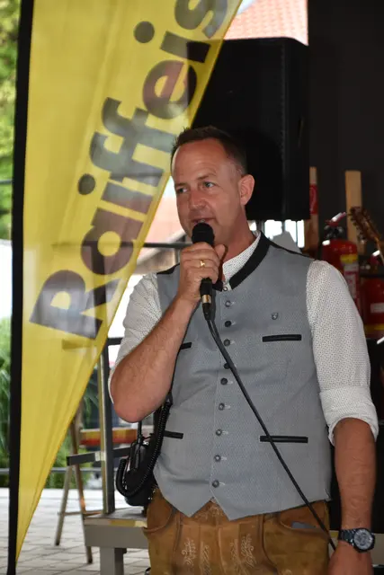 Vizebürgermeister Daniel Pfeifhofer bedankte sich bei den Milser Vereinen sowie Helferinnen und Helfern für ihren Einsatz. | Foto: Kendlbacher