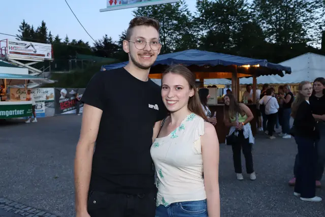 Marcel und Larissa sind schon seit vielen Jahren glücklich zusammen. | Foto: Markus Bäumler/zema-medien.de