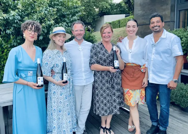 Leni Koinegg, Carina Kaiser, Wolfgang Maitz, Ulli Bernhard, Sophie Radke und Sandeep Sreedharan (v.l.)
 | Foto: BRAND DESIGN STUDIO