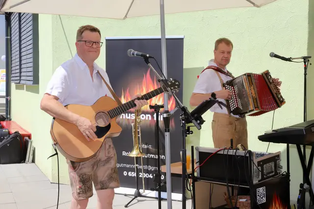 "musi on fire" sorgte für beste musikalische Unterhaltung. | Foto: Alfred Mayer