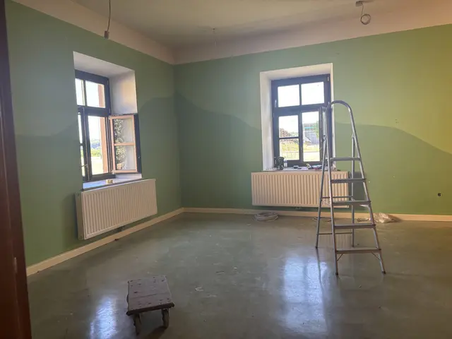 Die Klassenräume werden komplett erneuert.  | Foto: Elisabeth Kloiber