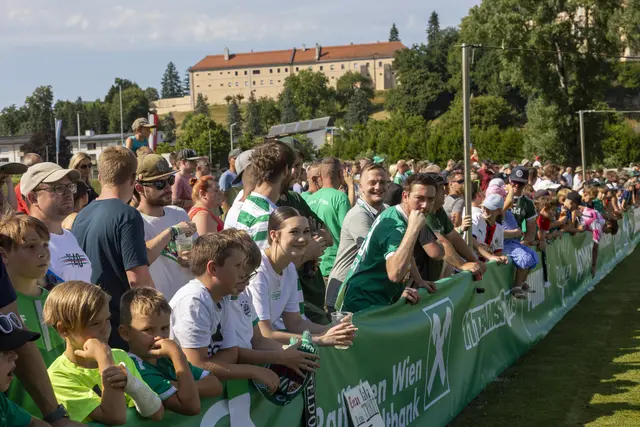 Viele Fußballfans verfolgten das Match. | Foto: Reinhard Huber Picture/Tsv Meisl Grein
