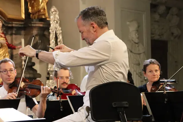 Dirigent Michael Hofstetter - hier bei der Probe - war an der Gründung des Festspielorchesters beteiligt | Foto: Gerhard Langmann