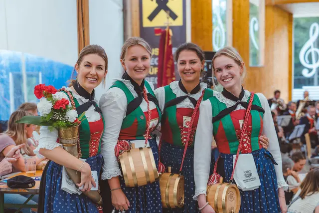 Beim Bezirksmusikfest wurde wie jedes Jahr die gute Kameradschaft unter den Musikkapellen gefeiert.
 | Foto: Mair