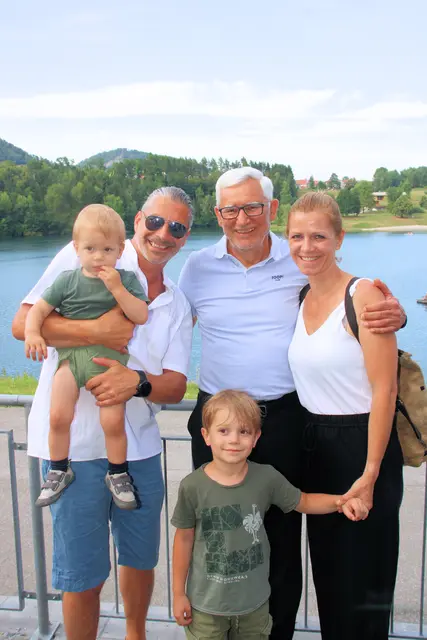 Alfred Gert mit einem Teil seiner Familie | Foto: Cescutti