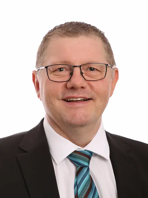 AMS-Chef Peter Müllner: "Die Zahl der Menschen, die von Langzeitarbeitslosigkeit betroffen sind, ist im ersten Halbjahr um 60 Prozent auf 37 Personen angestiegen." | Foto: Arbeitsmarktservice Scheibbs