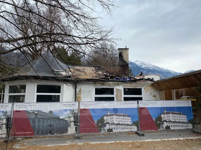 Erbaut wurde das Café 1924, nach einem Brand wurde es abgerissen, die Pläne für das neue Hofgartencafé liegen vor. | Foto: Burghauptmannschaft