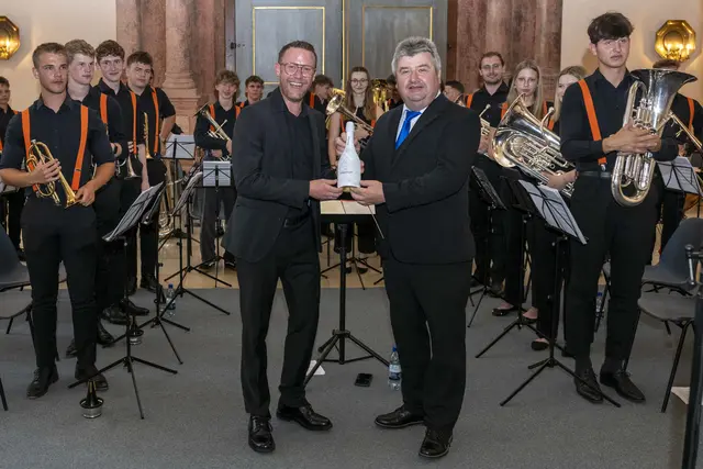 30 Jahre LMS Grein &amp; 10 Jahre GreinBrass. Gast Jugend Brassband OÖ, Leitung Christoph Kaindlstorfer.  | Foto: Andreas Hofer