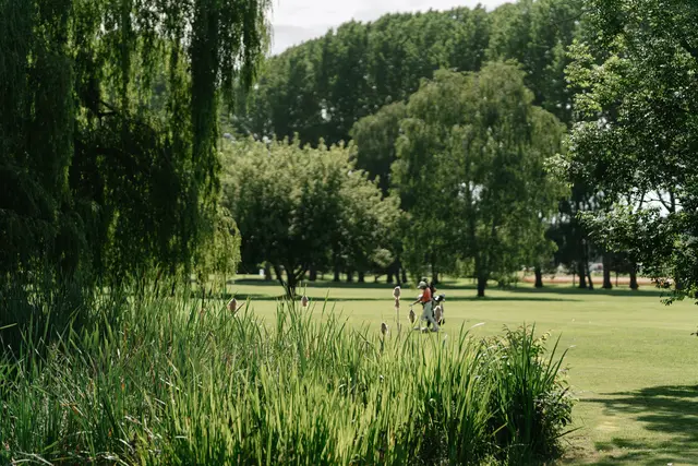 Golfen mit Schloss-Ambiente in Ernegg bei Steinakirchen am Forst | Foto: Nicole Stessl Photography/Schloss Ernegg