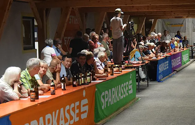 Stocksport Fankultur pur bei  Landes-, wie auch Bundesligaentscheidungen. | Foto: Schwaighofer