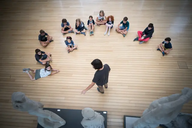 Wie lebten Kinder und Jugendliche im alten Rom? Ein Workshop der Kinder-Sommer-Uni lässt die Kinder das selbst erleben. | Foto: © Junge Uni/Klemens Weisleitner