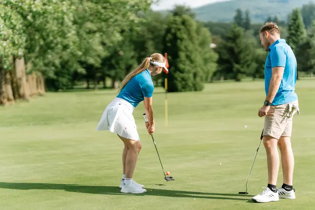 Golfen mit Schloss-Ambiente in Ernegg bei Steinakirchen am Forst | Foto: Nicole Stessl/Schloss Ernegg