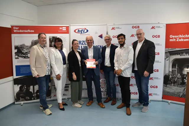 Ehrungen in Scheibbs: Gewerkschaftsbund und Arbeiterkammer hatten zu ihrem großen Aufsatzwettbewerb im Bezirk aufgerufen.