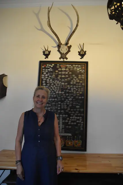 Die Ernegger Schloss-Herrin Georgina Newall ist eine direkte Nachfahrin der Familie Auersperg. | Foto: Roland Mayr/MeinBezirk Scheibbs