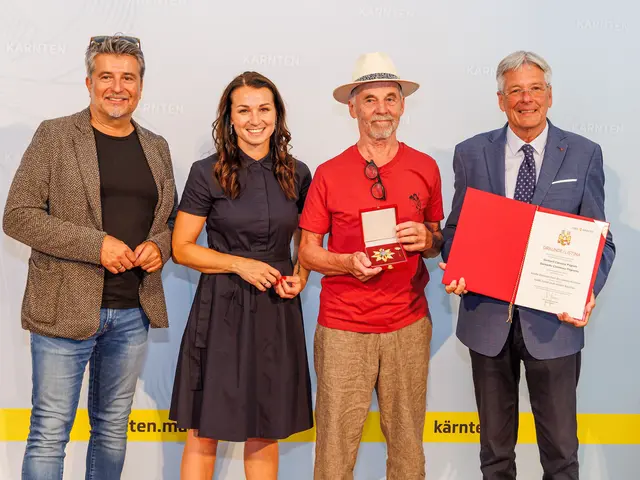 Auch  Gerhard Clemens Pilgram wurde mit dem "Große Ehrenzeichen des Landes Kärnten" geehrt.  | Foto: LPD Kärnten/Jannach