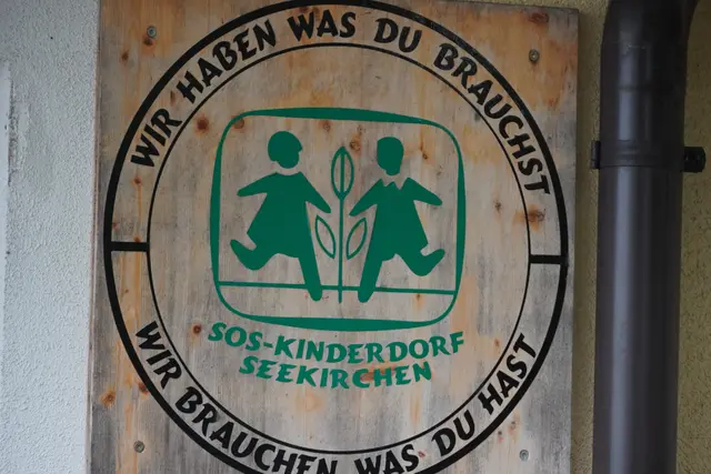 Das Symbol des SOS-Kinderdorfs in Seekirchen. | Foto: Emanuel Hasenauer