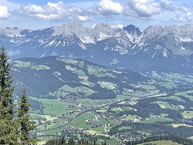 In Reith muss man über 29 Jahre für einen Baugrund arbeiten (Haushalteinkommen, brutto). | Foto: Kogler