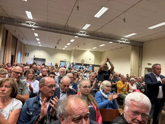 Ein volles Kulturhaus und eine emotionale Stimmung prägten das Bild des Abends.