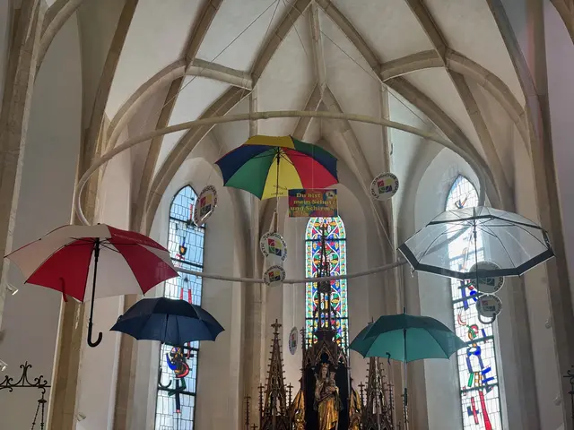 Unter dem Motto "Unter deinem Schutz und Schirm" feierte die Jungschar Gnas einen feierlichen Gottesdienst. | Foto: Laura del Negro