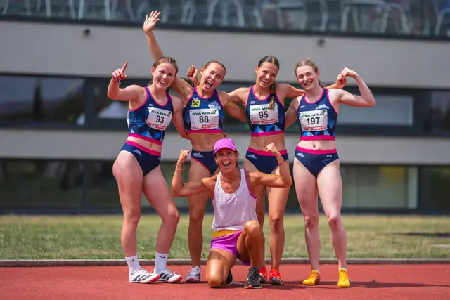 Die Rekorddamen der SU Leibnitz mit Trainerin Beate Hochleitner: Sie stellten über 4x100 Meter einen neuen steirischen Rekord auf. | Foto: ÖLV/@wolf.amri