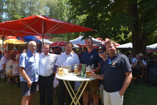 Gerald Preimel, Michael Mayer, Hannes Brandstätter, Erich Dertnig, Christina Kapeller, Patrick Rauter | Foto: FF Möllbrücke